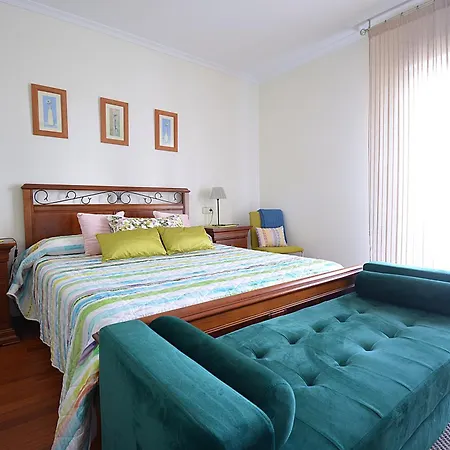 Con Terraza En El Entorno De