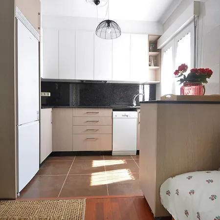 Con Terraza En El Entorno De